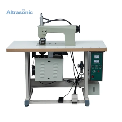 Machine à dentelle à ultrasons